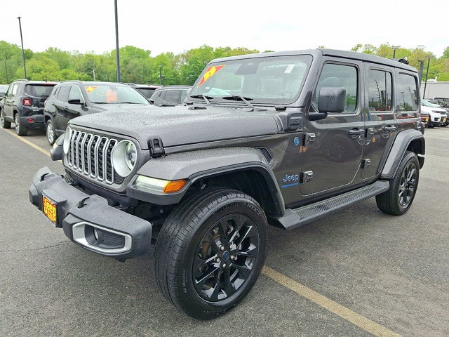 2025 Jeep Wrangler 4xe Sahara