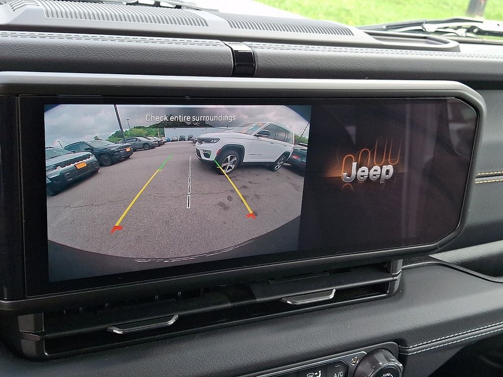 2024 Jeep Wrangler Sahara 4xe