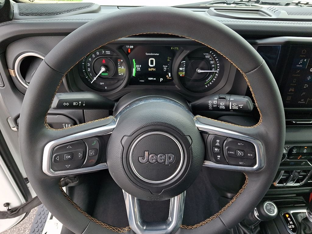 2024 Jeep Wrangler Sahara 4xe
