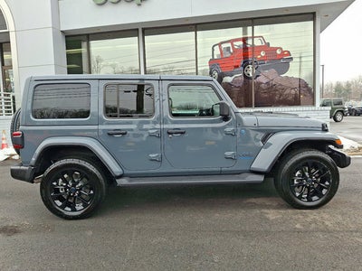 2025 Jeep Wrangler 4xe Sahara