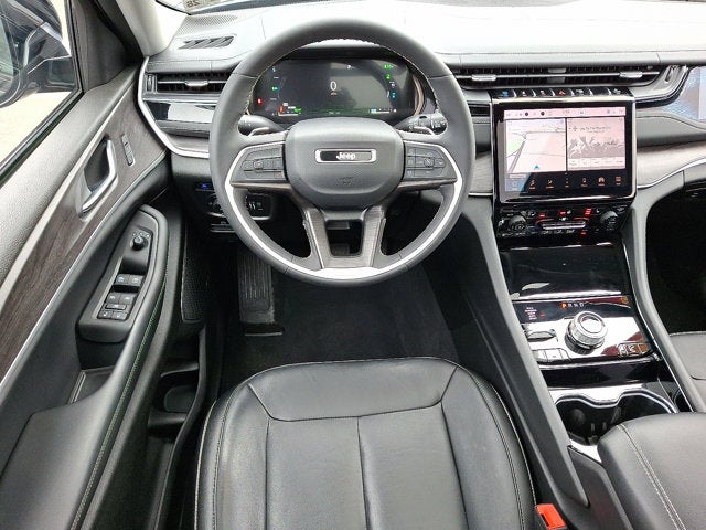 2022 Jeep GRAND CHEROKEE (2.0L) Limited 4x4