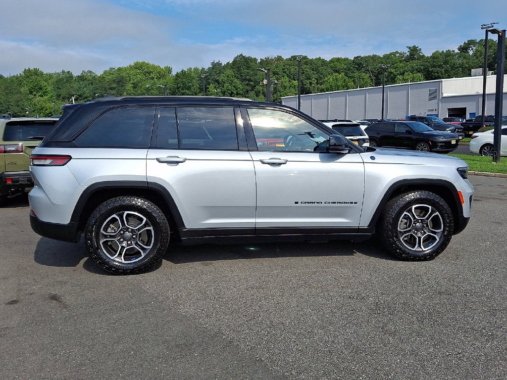 2023 Jeep Grand Cherokee Trailhawk 4xe