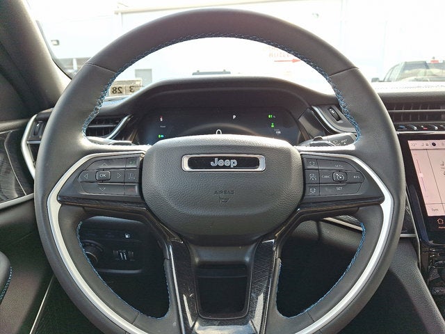 2023 Jeep Grand Cherokee 4xe Trailhawk