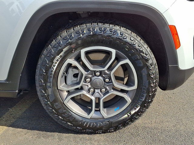 2023 Jeep Grand Cherokee 4xe Trailhawk