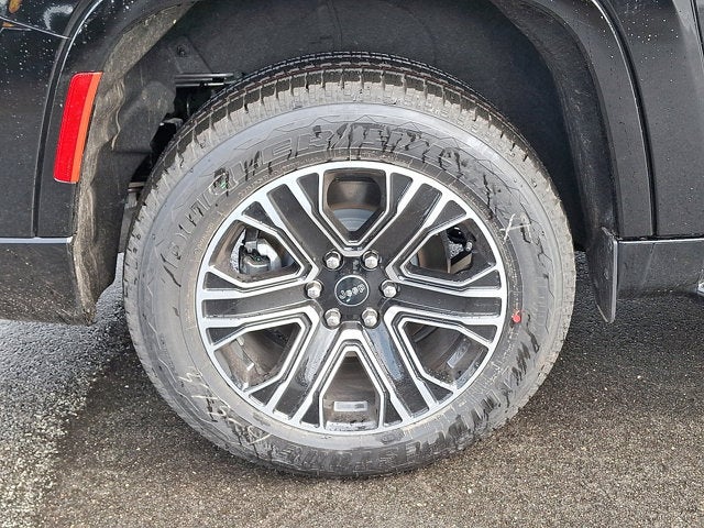 2026 Jeep Grand Wagoneer L 4x4