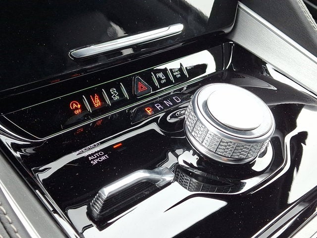 2026 Jeep Grand Wagoneer L 4x4