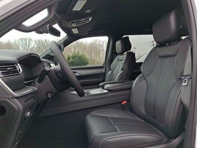 2026 Jeep Grand Wagoneer L 4x4