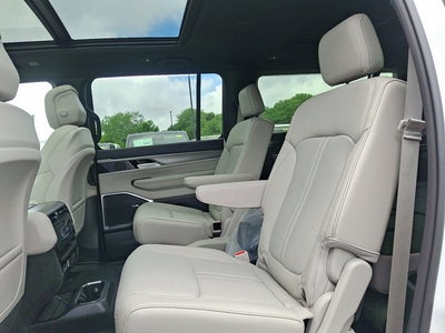 2025 Jeep Wagoneer L Series II Limited