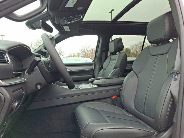 2026 Jeep Grand Wagoneer Upland