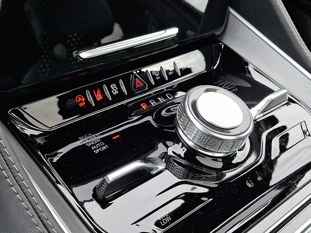 2026 Jeep Grand Wagoneer Upland