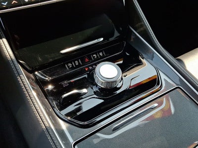 2023 Jeep Wagoneer Base