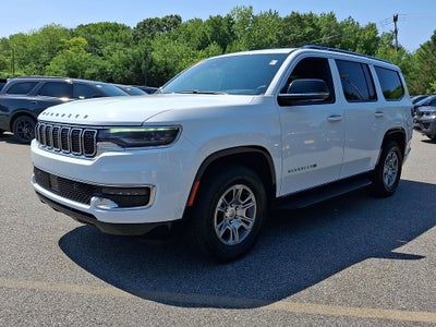 2023 Jeep Wagoneer Base