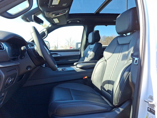 2026 Jeep Grand Wagoneer Limited Reserve