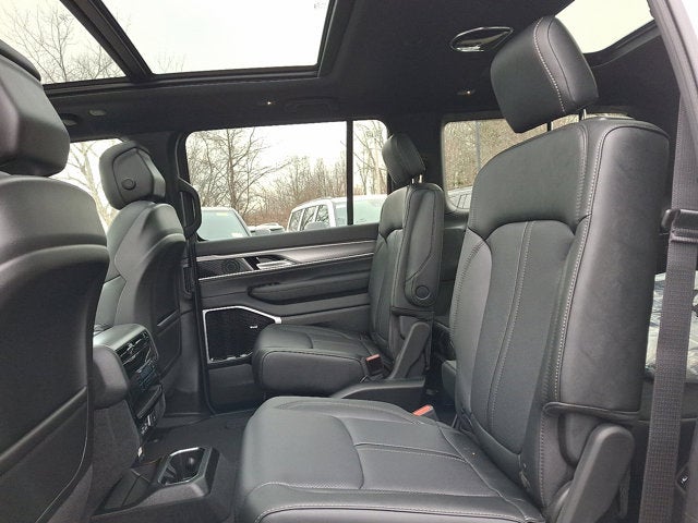 2026 Jeep Grand Wagoneer Limited Altitude