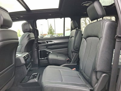 2026 Jeep Grand Wagoneer Limited Reserve