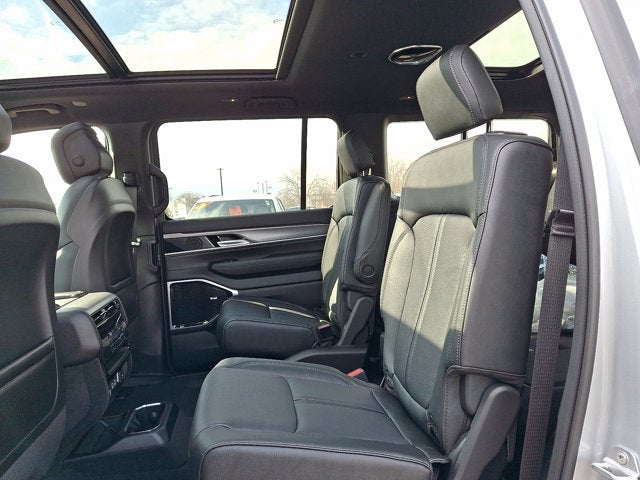 2026 Jeep Grand Wagoneer Limited Altitude