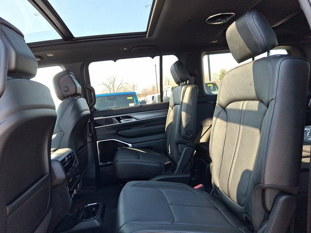 2026 Jeep Grand Wagoneer Limited Reserve