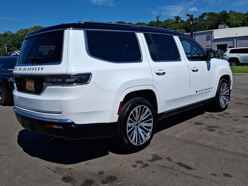 2025 Jeep Grand Wagoneer Base