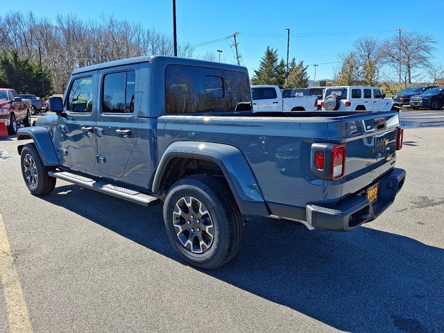 2026 Jeep Gladiator Sahara