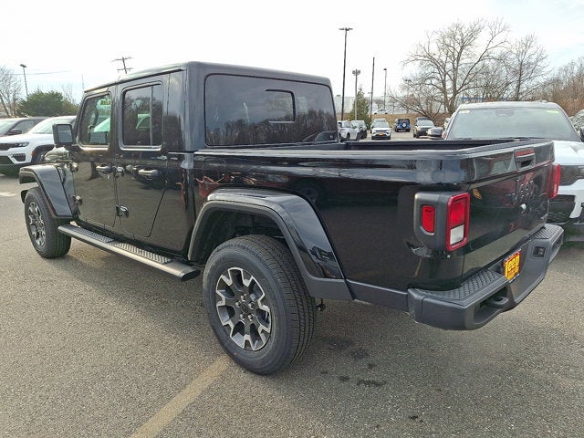 2026 Jeep Gladiator Sahara