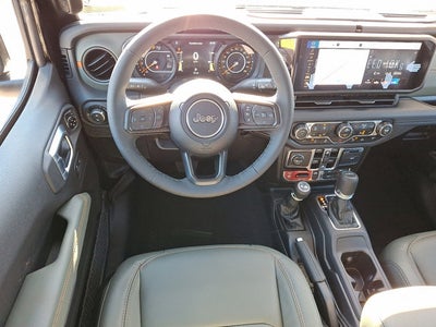 2025 Jeep Gladiator Mojave X