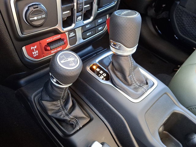 2025 Jeep Gladiator Mojave X