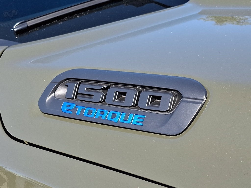 2027 RAM 1500 Big Horn/Lone Star