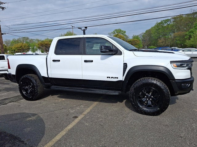 2025 RAM 1500 RHO