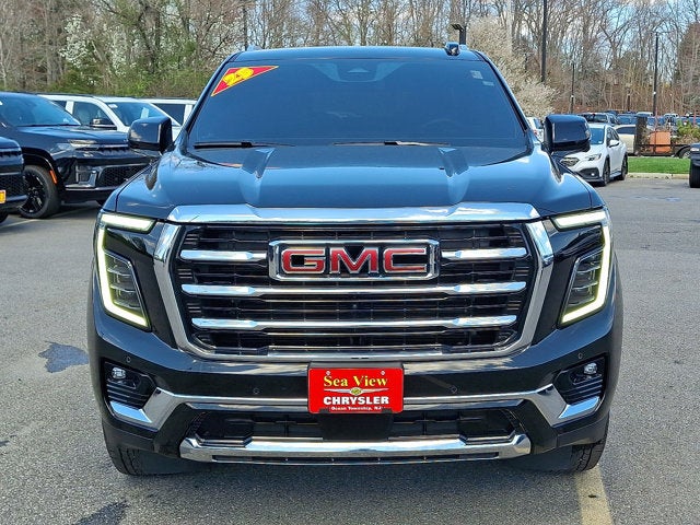 2025 GMC Yukon Elevation