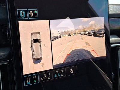 2025 GMC Yukon Elevation