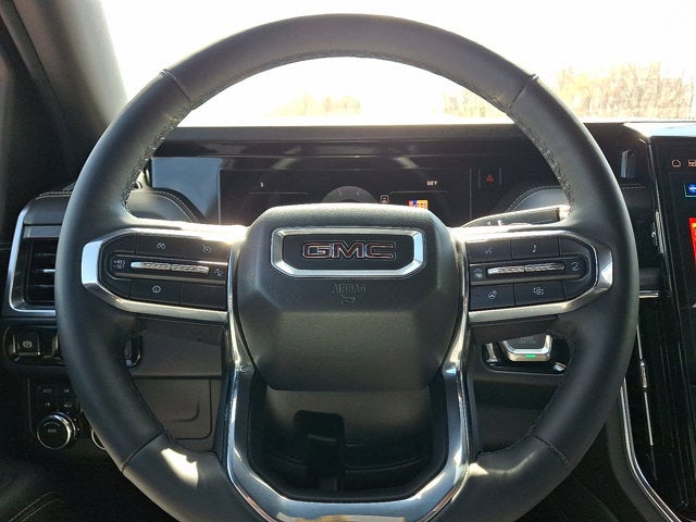 2025 GMC Yukon Elevation