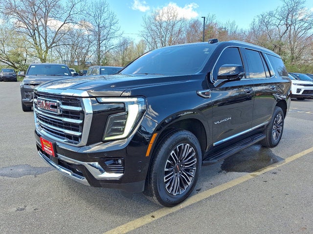 2025 GMC Yukon Elevation