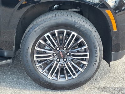 2025 GMC Yukon Elevation