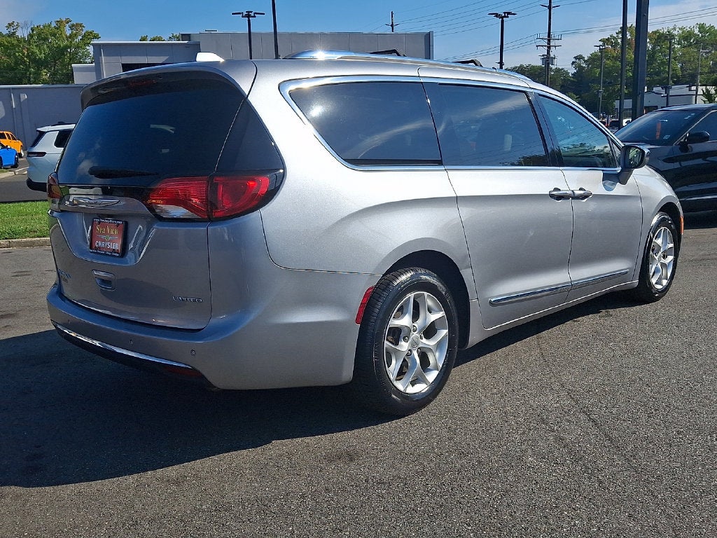 2020 Chrysler Pacifica Limited