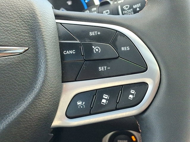 2024 Chrysler Pacifica Hybrid Pinnacle