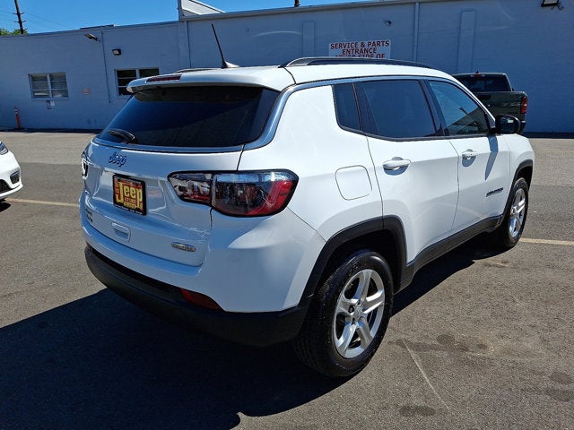 2023 Jeep Compass Latitude