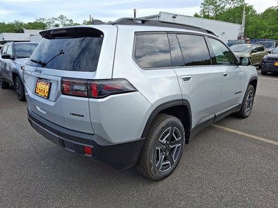 2026 Jeep Cherokee Laredo