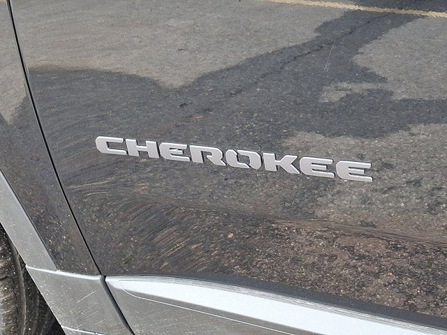 2026 Jeep Cherokee Laredo