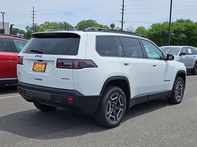 2026 Jeep Cherokee Laredo