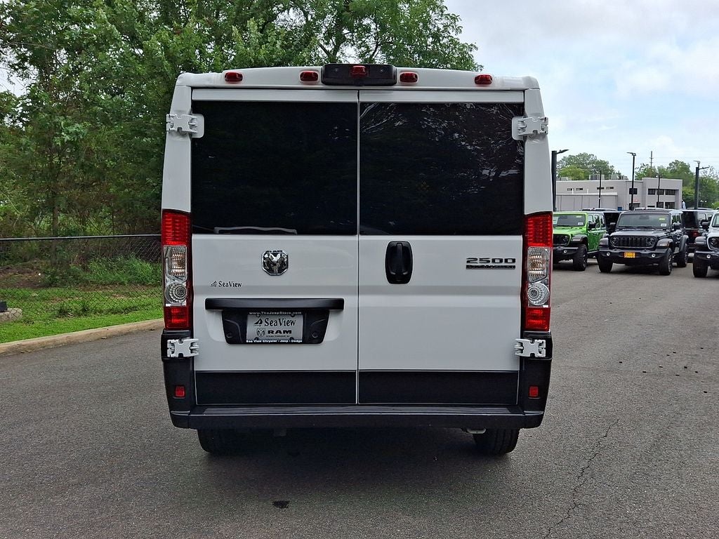 2025 RAM ProMaster 2500 Base
