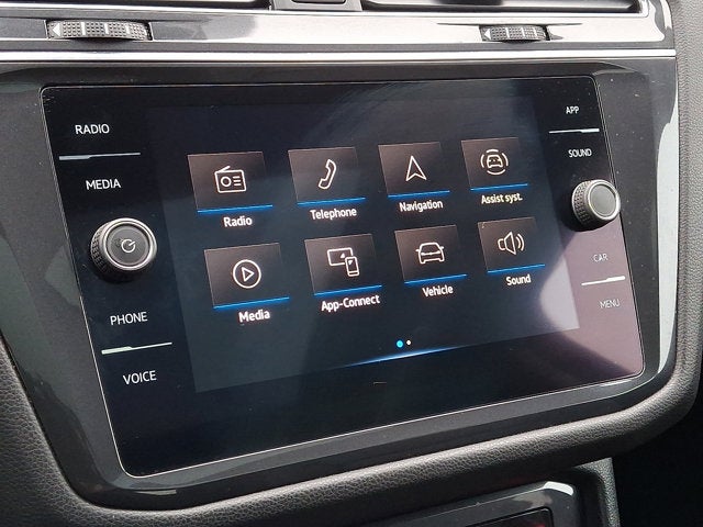 2022 Volkswagen Tiguan SE