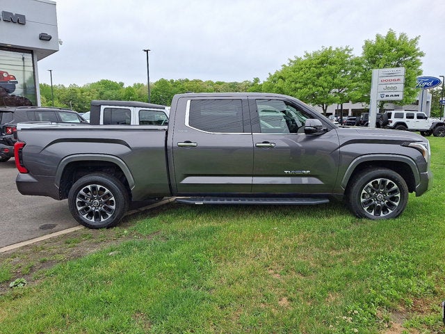 2022 Toyota Tundra 4WD Limited