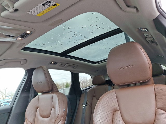 2019 Volvo XC60 Inscription