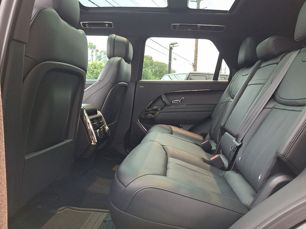 2023 Land Rover Range Rover Sport SE