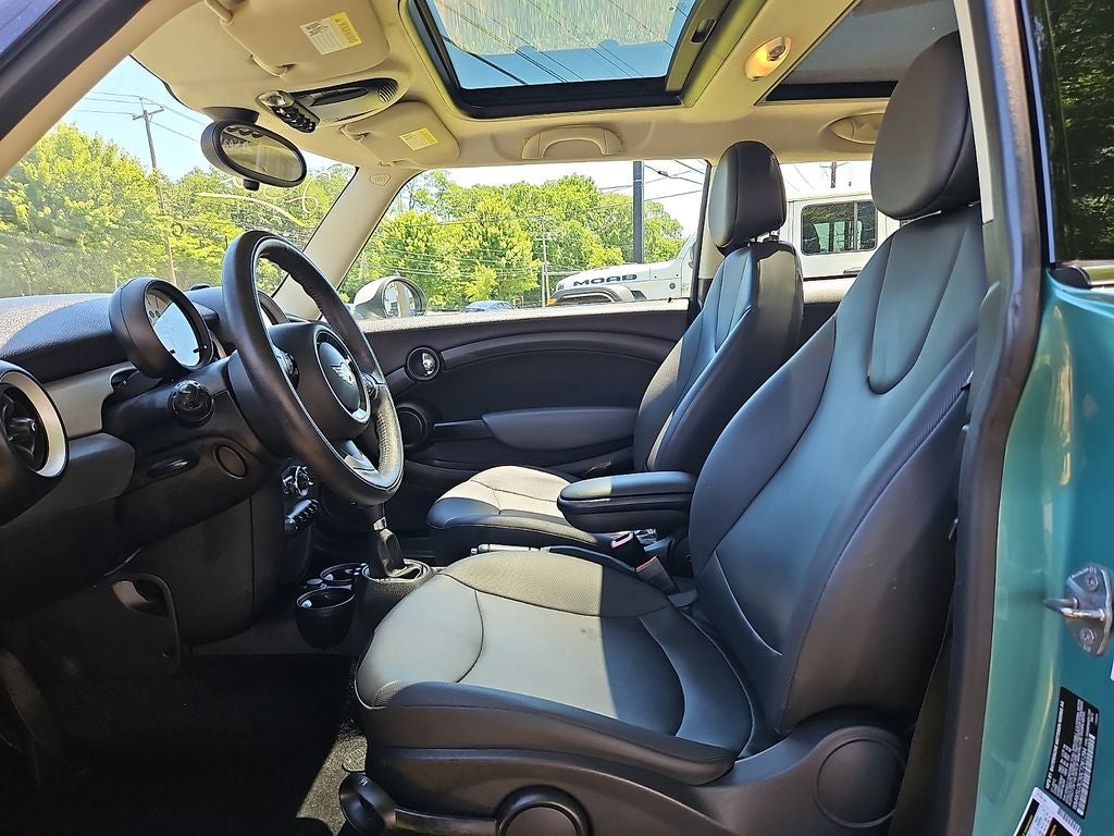 2012 MINI Cooper Base