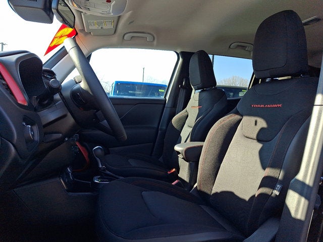 2023 Jeep Renegade Trailhawk