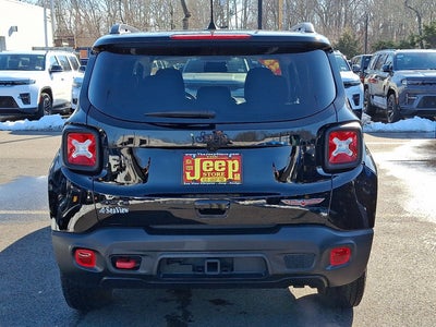 2023 Jeep Renegade Trailhawk
